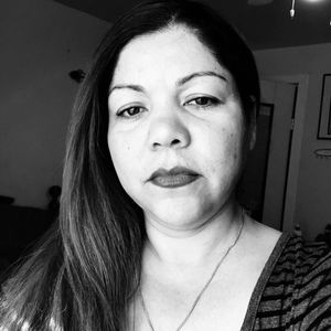 Meet your Posher, Alejandra
